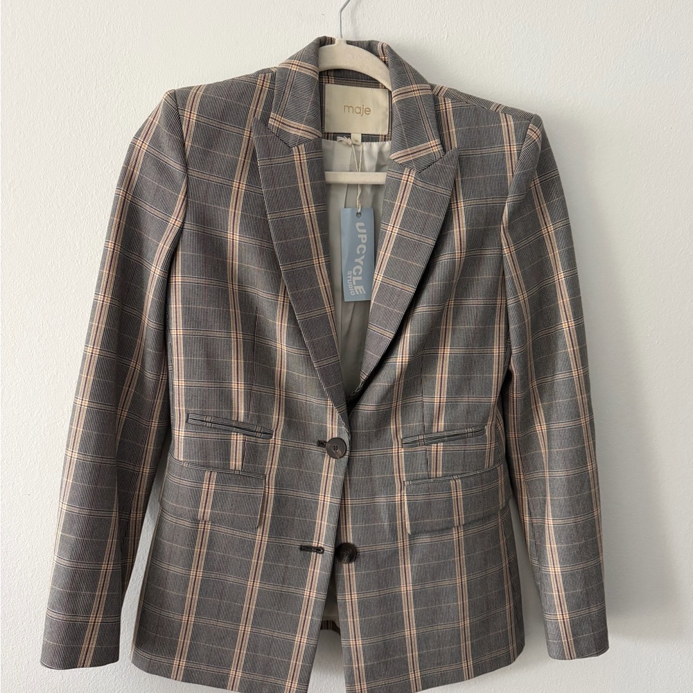 Maje Women's Blazer in Gray and cream plaid